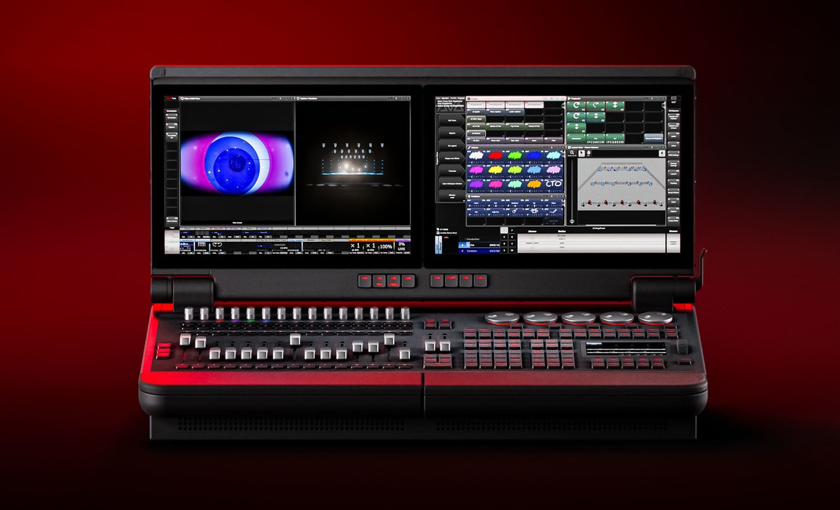 Avolites D7 Lighting Console Makes an Impression