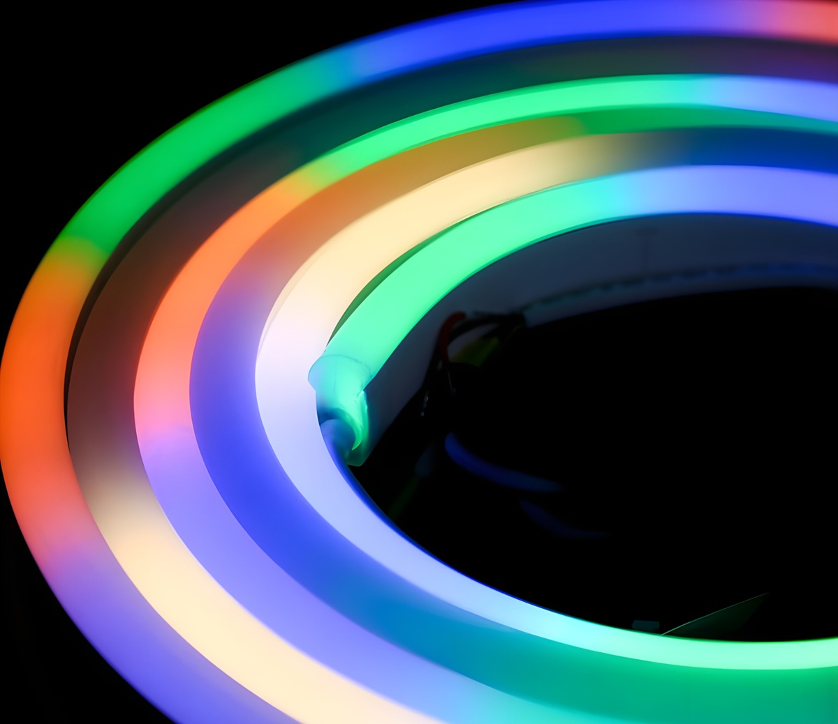 Environmental Lights Announces Eluxtra ProFlex Line