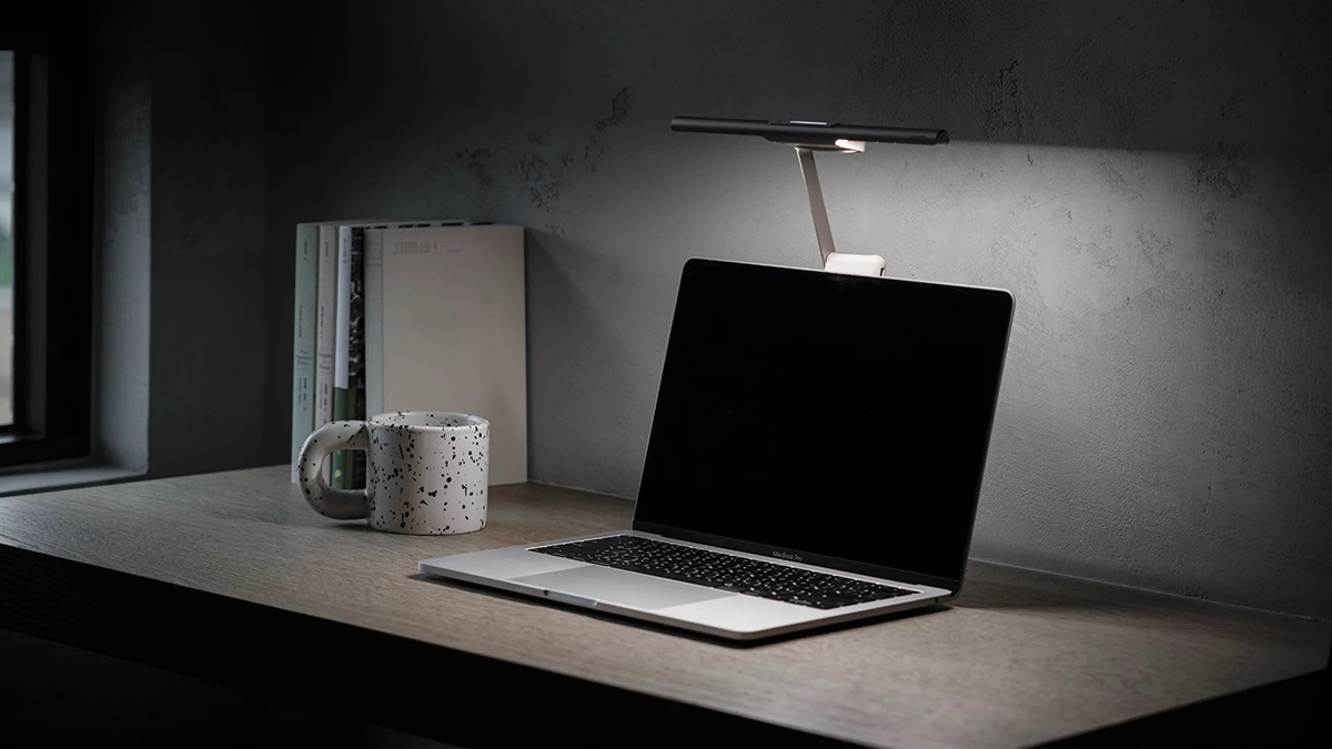 LaptopBar.jpg