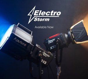 Aputure Electro Storm CS15 High-Power LED Monolight with High SSI, Flicker-Free Dimming for Cinematic Productions