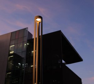 Urban Pedestrian Column Lighting Fixture with International Dark-Sky Approval for Streetscapes, Parks, and Pathway Illumination