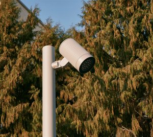 Outdoor LED Floodlight with Pole Mounting for Urban and Landscape Illumination