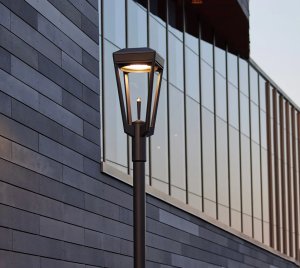 LED Post Top Light for Historic Downtown and Pedestrian Pathways