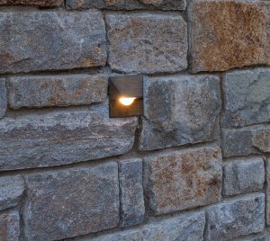 Recessed Outdoor Wall Light for Outdoor Walkway and Stair Safety Lighting