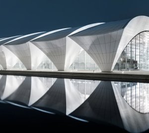 Shallow Installation Depth In-Ground LED Luminaire for High-Traffic Applications