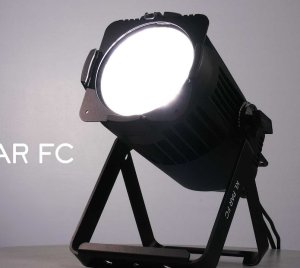 IP65 Outdoor Rated RGBMA LED Wash Light with with High CRI and TLCI Ratings for Professional Use