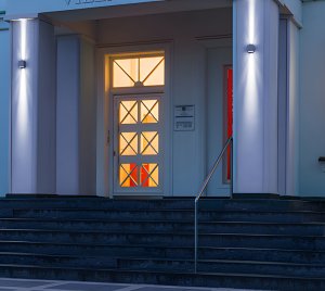 Cuboid Outdoor LED Wall Light with Direct and Indirect Beams for Architectural Lighting