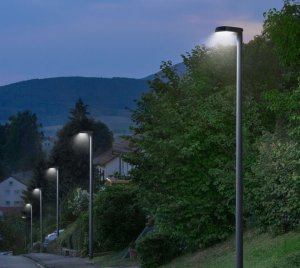 LED Streetlight with Multi-Lens Technology and Zhaga-D4i Certified Smart Controls