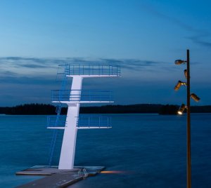 Outdoor LED Projector with Zoom, Framing, Wash and Darklight Optics for Façade, Sculpture, and Landscape Accent Lighting