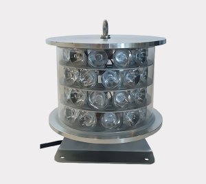 Medium-Intensity Obstruction Lighting System with GPS and Twilight Sensor for Aviation Safety