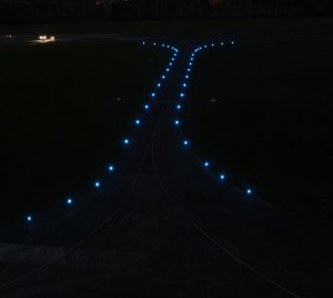 Solar-Powered ICAO-Compliant Taxiway Light with Optional Remote Radio Control and Mesh Network