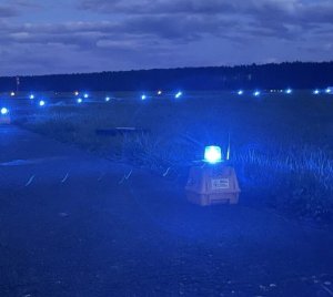 Battery-Powered Portable Taxiway and Runway Edge Lights for Emergency and Military Operations