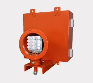 LED Runway End Identifier Light (REIL) System with Compact PAR56 Flash Head for Enhanced Airfield Installations