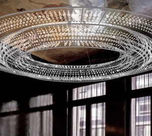 Modern Sculptural Crystal Chandelier with Concentric Ring Design and Effervescent LED Illumination for Sophisticated Spaces