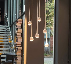 Minimalist Cluster Pendant Light for Dining, Living, and Staircase with Sunset Dimming for Circadian Lighting