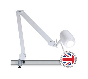 Rail-Mount LED Examination Light with High Color Rendering and Beam Uniformity for Versatile Clinic Environments