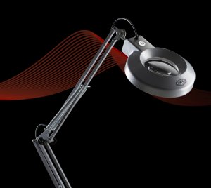 Tunable White LED Magnifier Light with Large-Scale Optical Magnification for High-Contrast Visual Examination