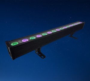 RGB+WW Linear LED Wash Light with Pixel Mapping, DMX Control, and Homogeneous Gradient Projection