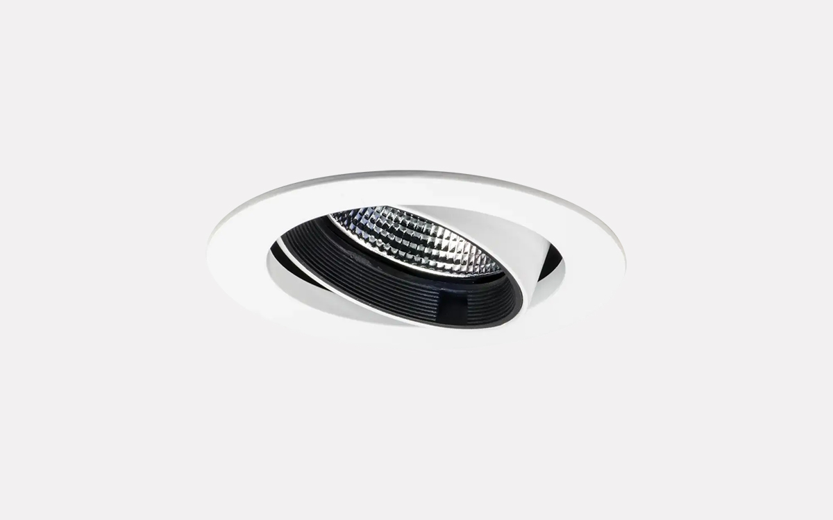 Adjustable Recessed LED Spotlight with CRI 90+ and High Efficacy for Retail and Hospitality