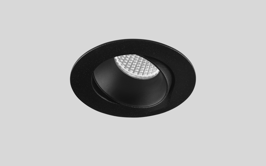 Adjustable Recessed LED Spotlight with Tunable White and Dim-to-Warm Options for Architectural Interior Lighting