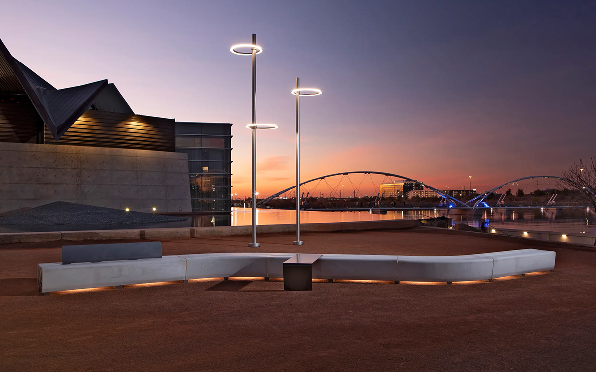 Contemporary Floating Ring LED Pole Light for Streetscapes, Campuses, and Pedestrian Areas