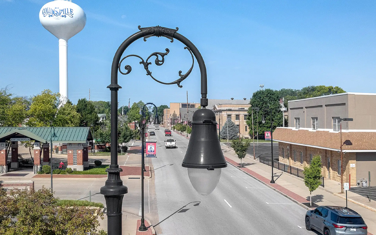 Decorative Outdoor Downlight Pendant for Street, Park, and Municipal Area Illumination