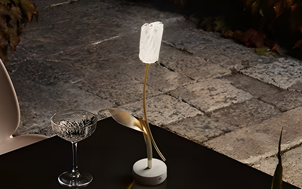 Decorative Tulip Table Lamp with Battery-Operated Dimmable LED Light for Ambient Lighting