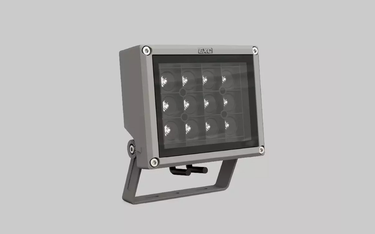 DMX-Controlled RGB LED Flood Light with Anti-Glare Features for Dynamic Lighting of Building Facades and Public Spaces