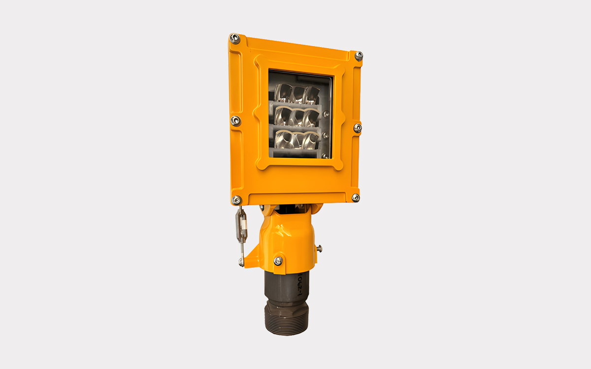 Elevated LED Approach Light for ICAO, FAA, and TP312 Compliant Airfields
