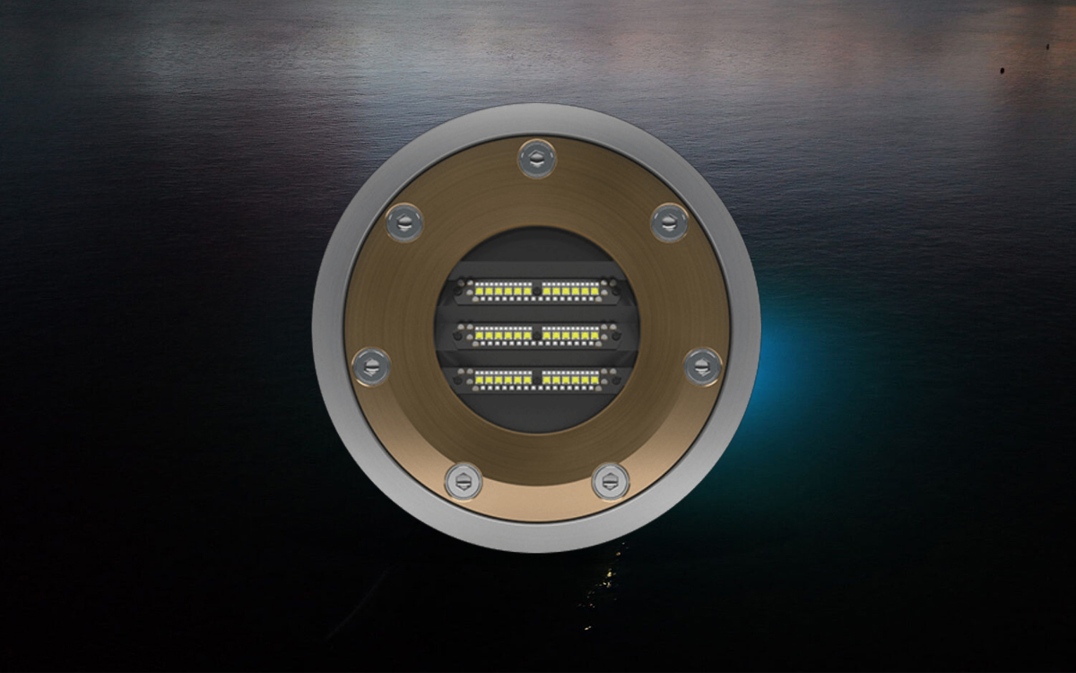 External Maintenance Flush-Mount Weld-In LED Light for Steel and Aluminum Hulls