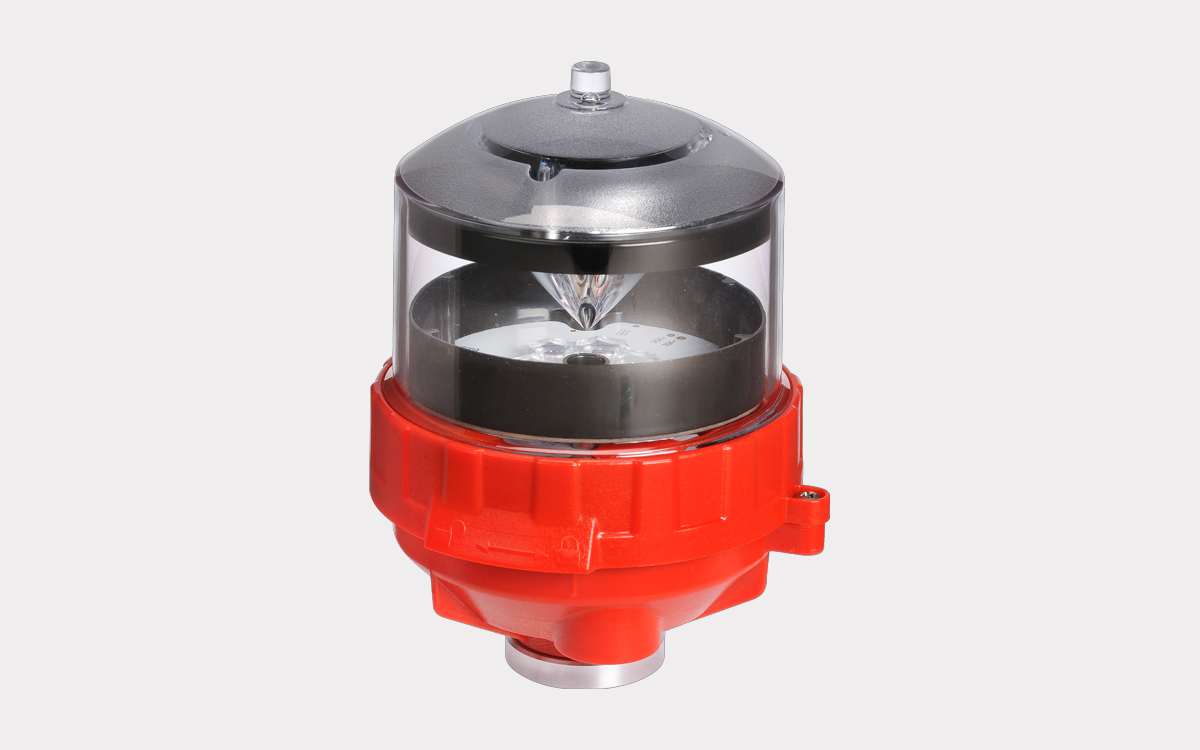 FAA and ICAO Certified Low Intensity LED Obstruction Light with Concurrent Visible and IR Output