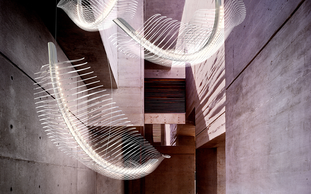 Flamenco-Inspired Chandelier Light with Feather-Like Acrylic Elements and Ethereal Acrylic Ribbing