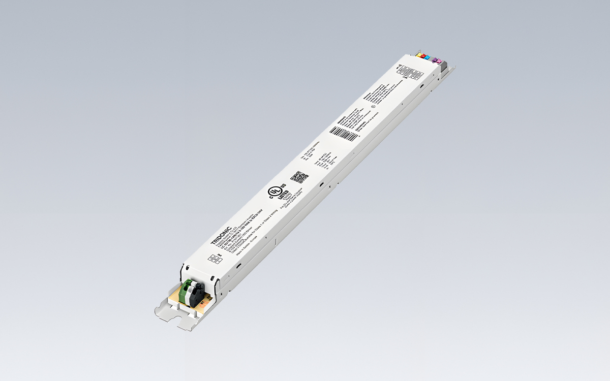 Flicker Free Constant Current LED Driver with 1-100% Dimming Range and NFC Adjustable Output Current