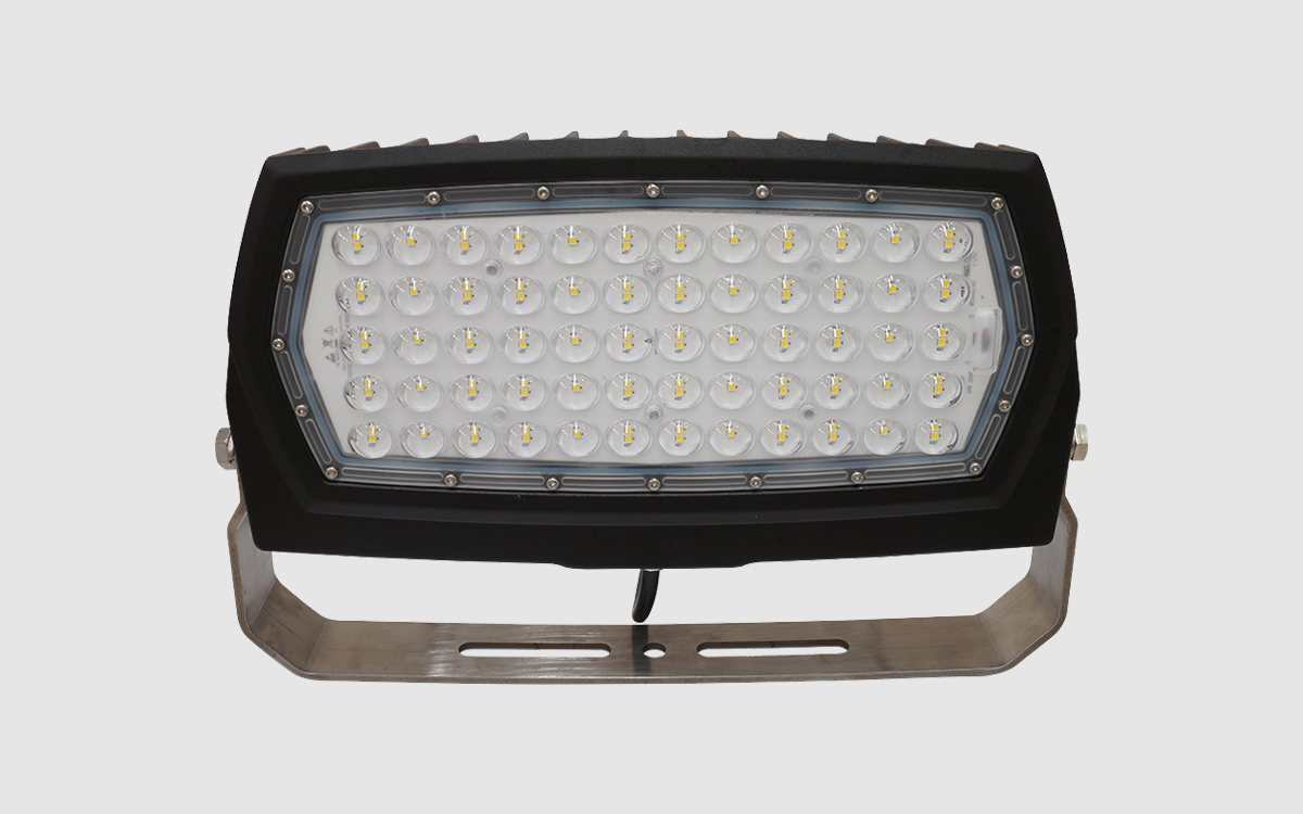 Heavy-Duty Marine-Grade LED Floodlight for Offshore Vessel Deck and Waterline Illumination