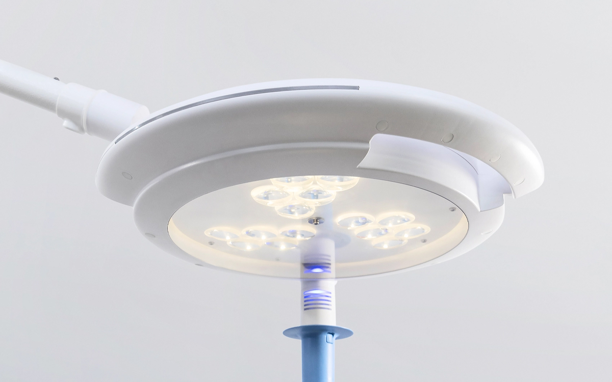 High CRI LED Surgery Light with Ceiling, Wall, or Trolley Mount Options for Endoscopic and Major Procedures