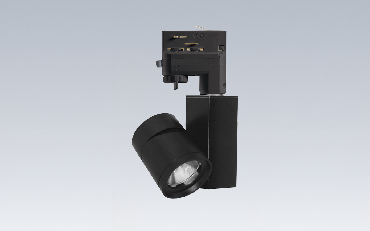 High-CRI LED Track Light with HTEK Adapter and Interchangeable TIR Optics for Spot, Narrow Flood, Flood, or Wide Flood