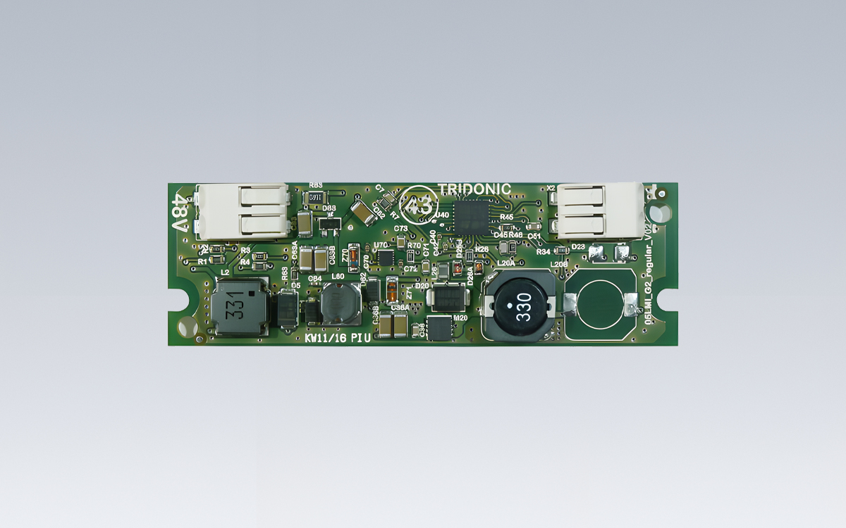 High Efficiency DALI Dimmable LMI LED Driver with Small Form Factor for Embedded Lighting Solutions
