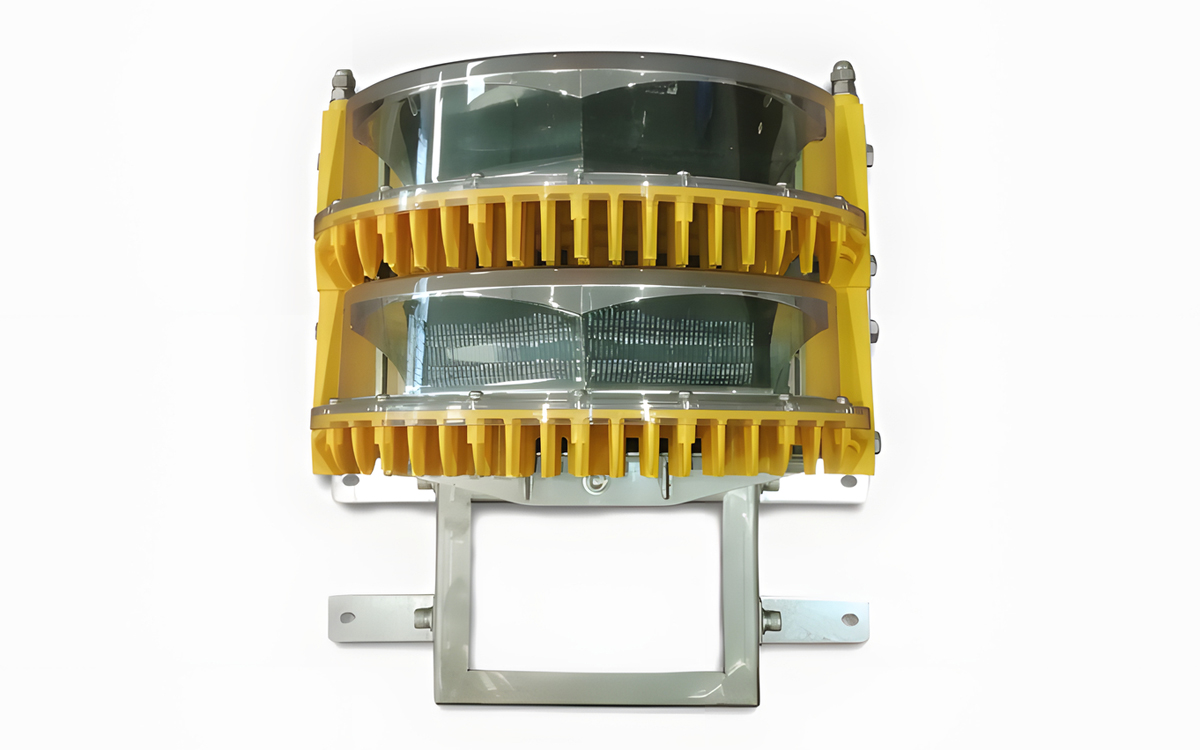 High-Intensity LED Aircraft Warning Light for Day, Twilight, and Night Operations on Tall Structures