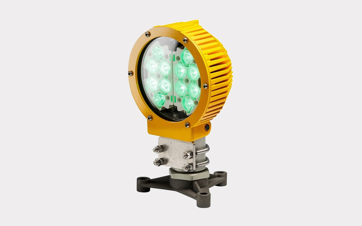 ICAO-Compliant Elevated Threshold Wing Bar Light for Enhanced Runway Safety and Guidance