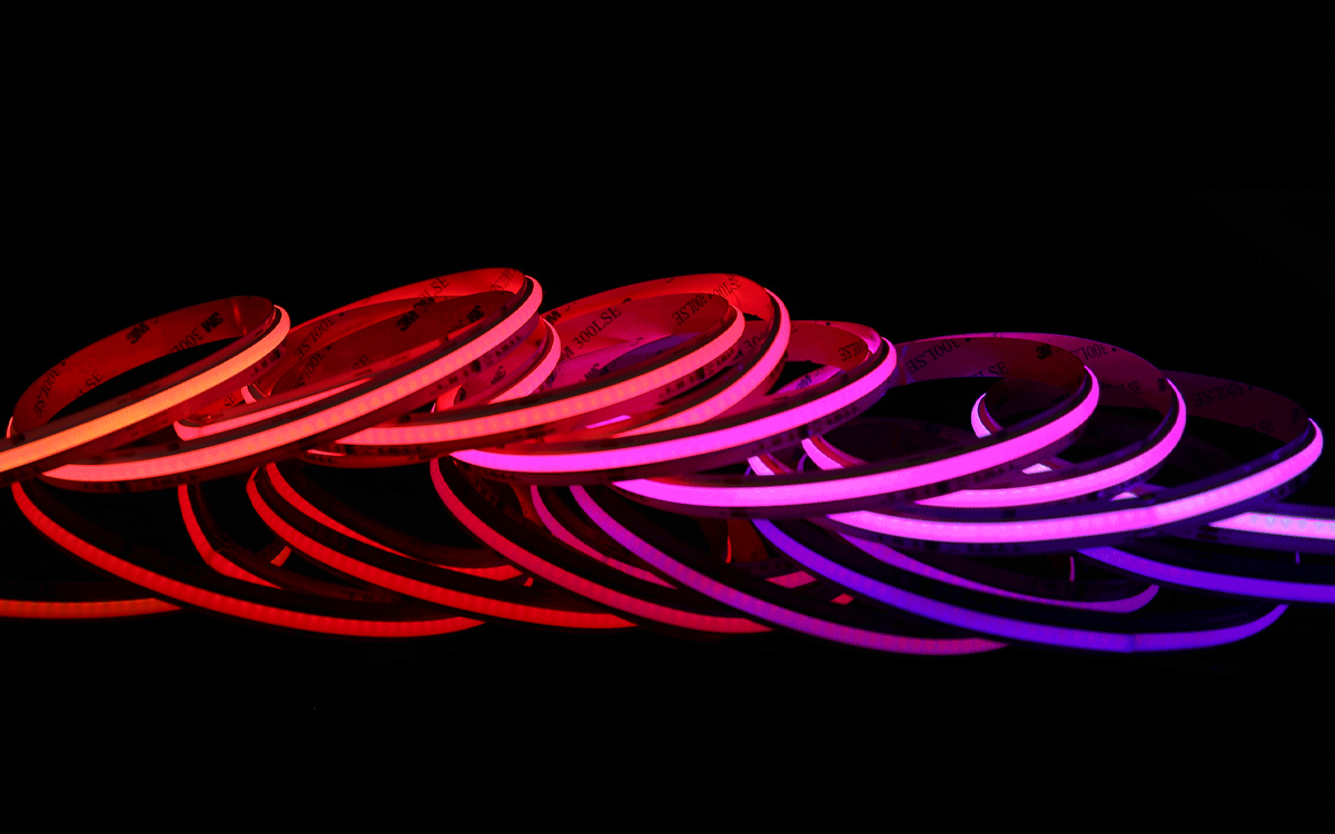 Individually Programmable RGB PixelControl COB LED Strip Light with Smooth Neon Effect and WS2811 Control