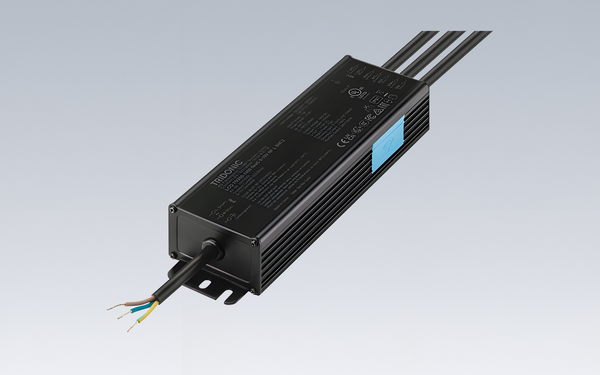 IP66/IP67 Waterproof Constant Current LED Driver for Parking Lot, Street, Road, and High Bay Lighting Applications