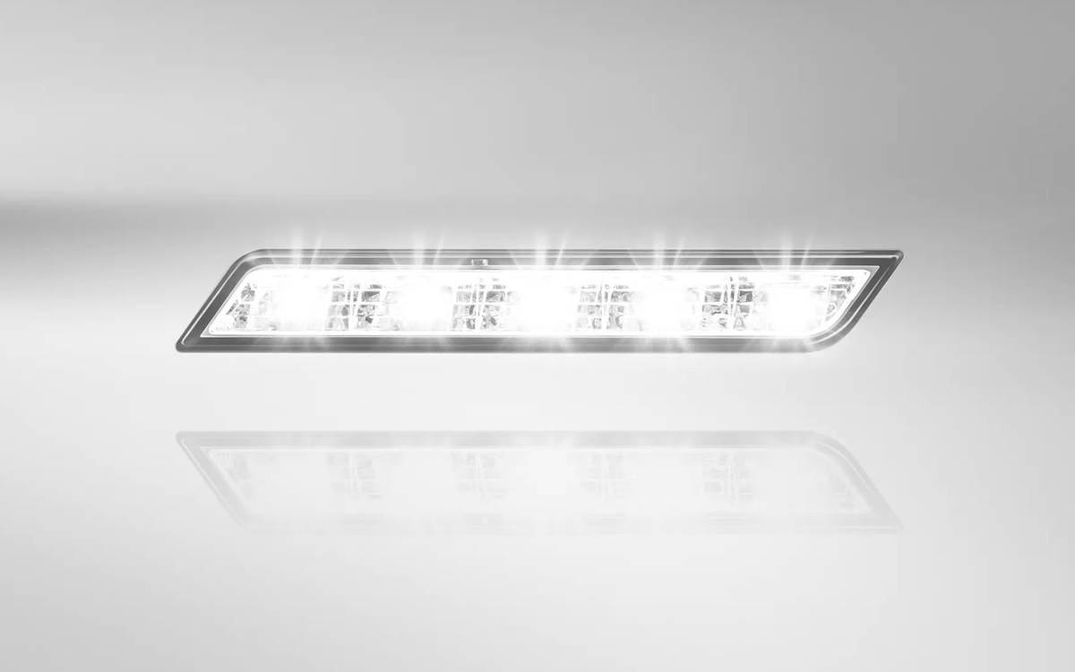 LED Daytime Running Lights with Dynamic Pixel Control with DOT/ECE Certification