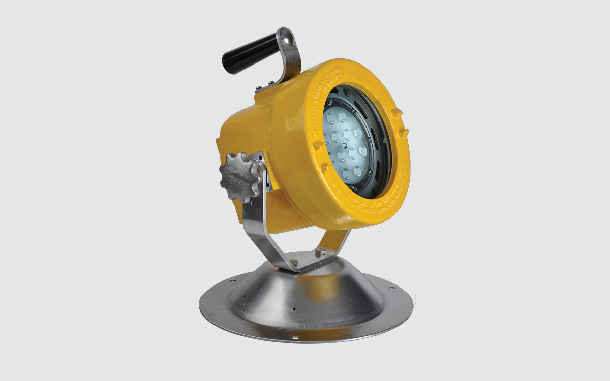 LED Explosion-Proof Floodlight for Shipbuilding, Marine Repair, and Maintenance Tasks