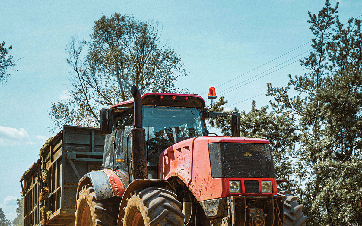 LED Front Position and Turn Indicator Light for Tractors, Buses, Off-Road and Utility Vehicles