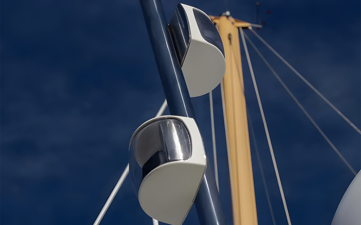 LED Navigation Lights for Sailboats and Powerboats with 2NM and 3NM Visibility Ratings