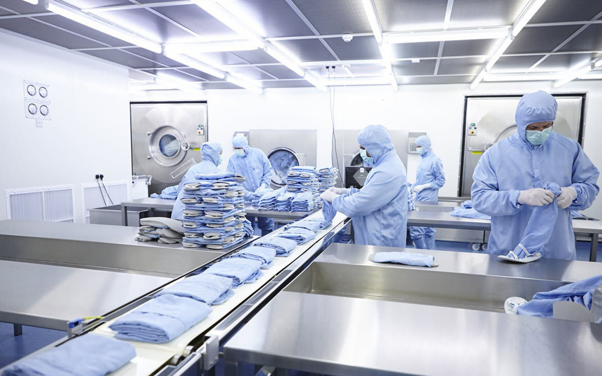 LED Teardrop Light for Laminar Airflow Applications in Cleanroom Environments