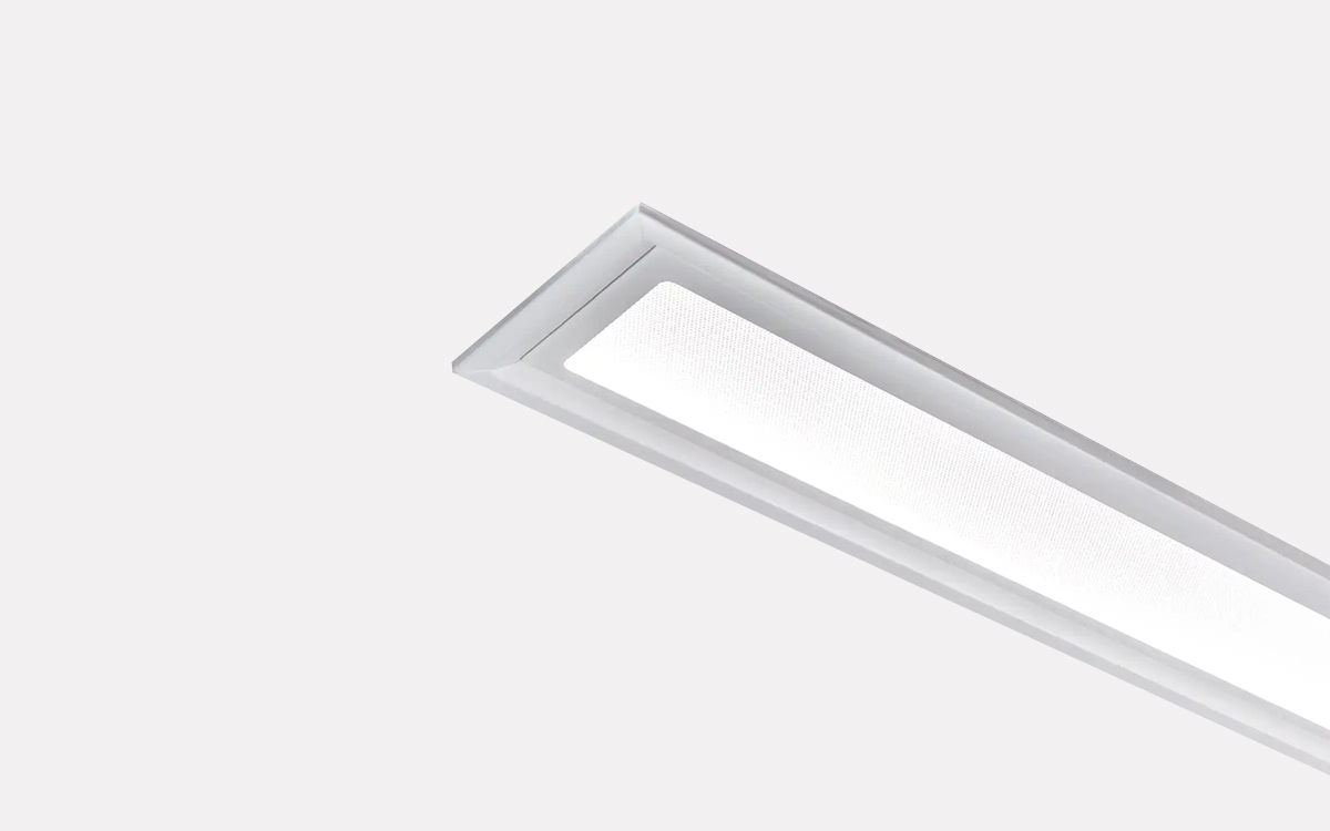 Low-Glare Recessed LED Luminaire for Hospital Corridors and Healthcare Facilities