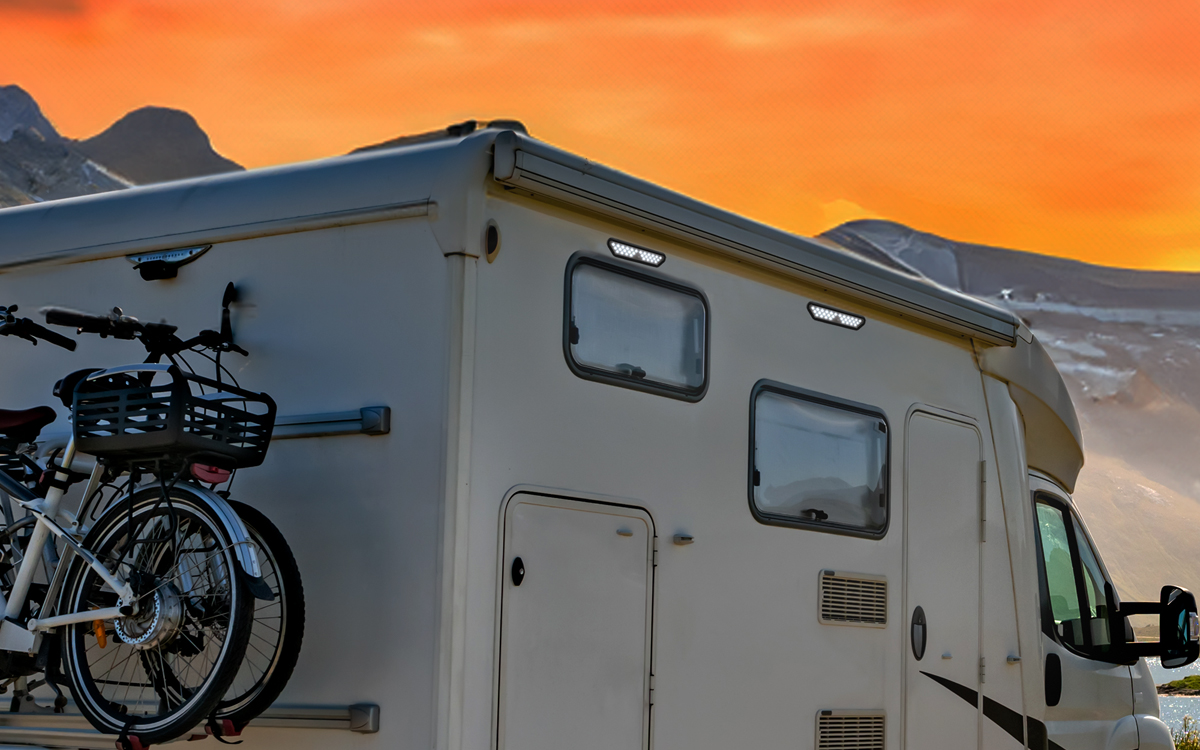 Low-Profile LED Work Light with Pedestal Mount for Off-Road Vehicles, Transport Vans, and Mobile Machinery
