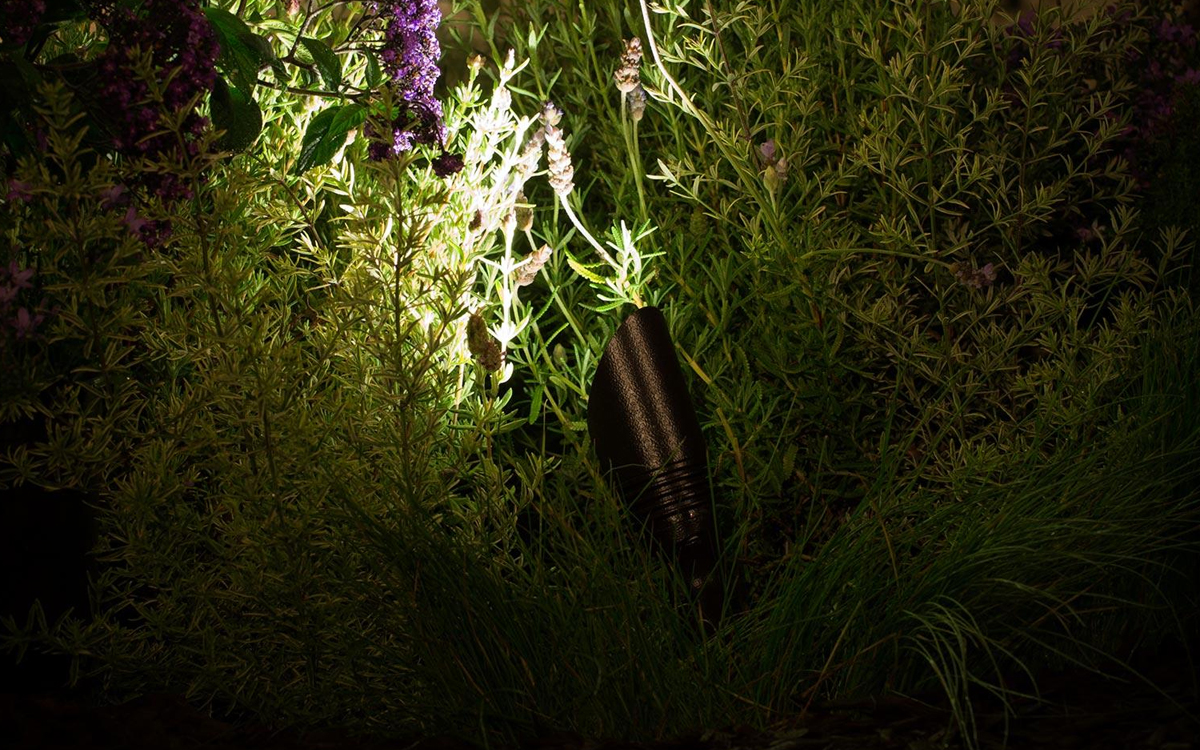 Low-Voltage Landscape Spotlight for Residential Gardens and Hardscape Features