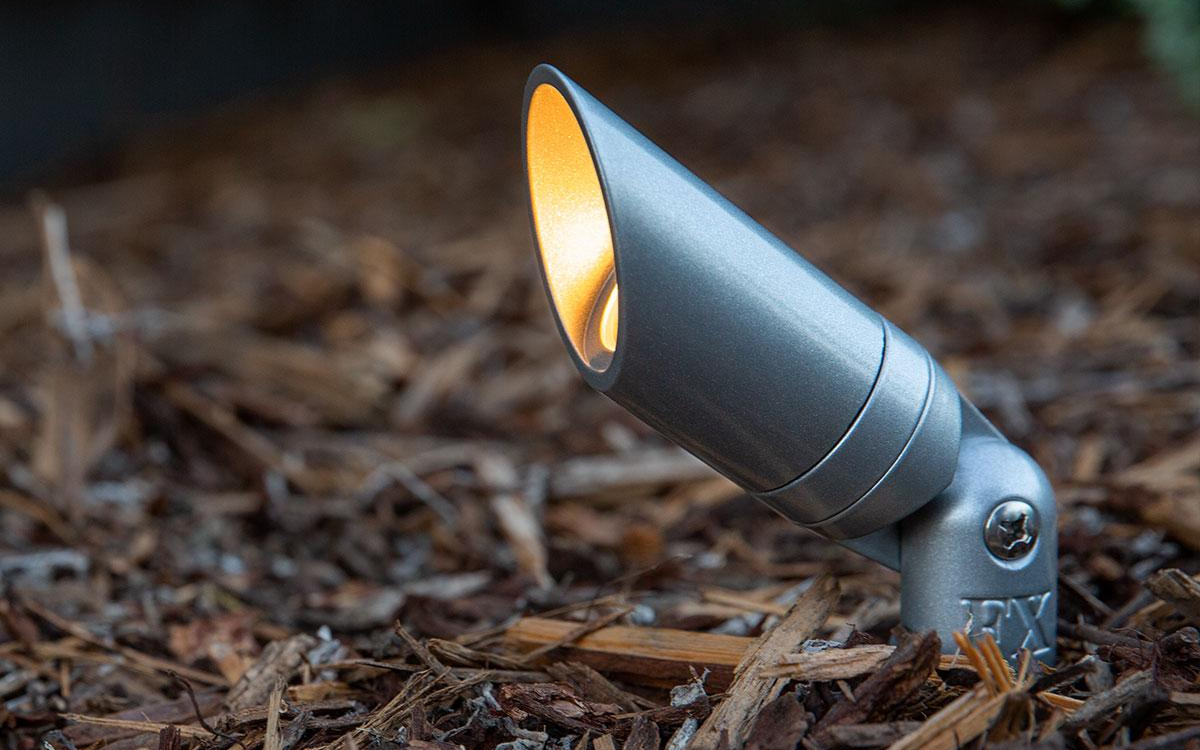 Low-Voltage LED Spotlight Light for Outdoor Landscape Accent Lighting